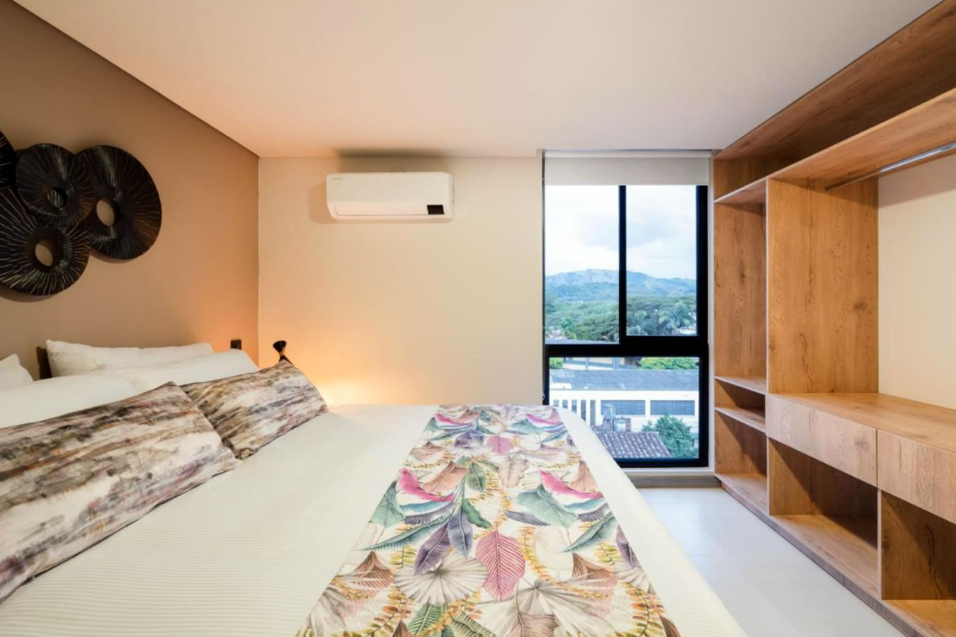 hotel-02